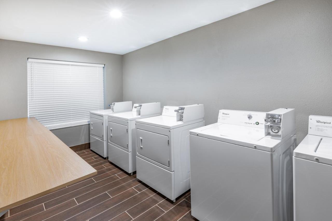 Hawthorn Extended Stay By Wyndham Oklahoma City Airport Zewnętrze zdjęcie